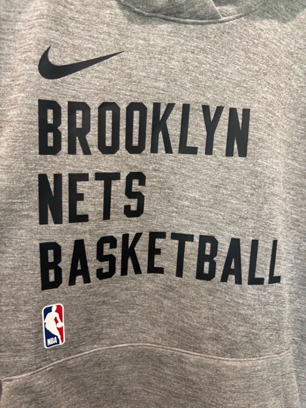 NEW Nike Gray Brooklyn Nets Basketball Pullover Hoodie Size Medium